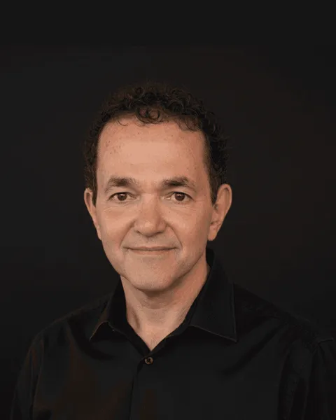 Mauro, equipe direção da MEMK
